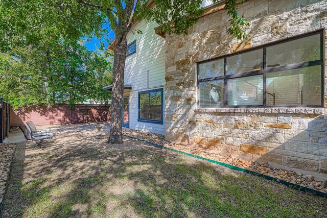 1800 E 14th ST, Austin, TX 78702