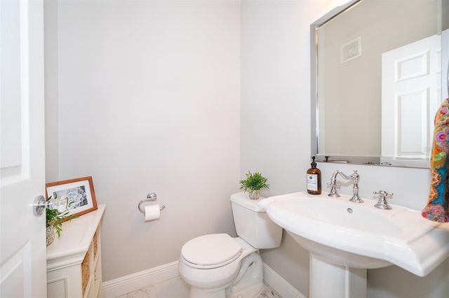 1655 LAKEMONT AVE, Orlando, FL 32814