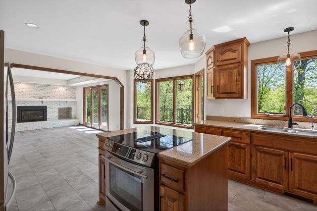 11801 Lockridge Avenue S, Hastings, MN 55033