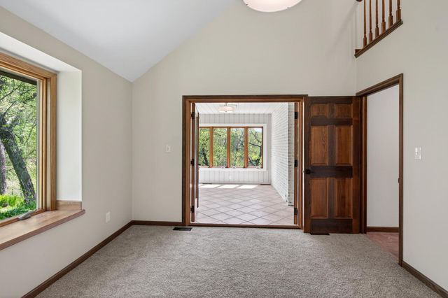 11801 Lockridge Avenue S, Hastings, MN 55033