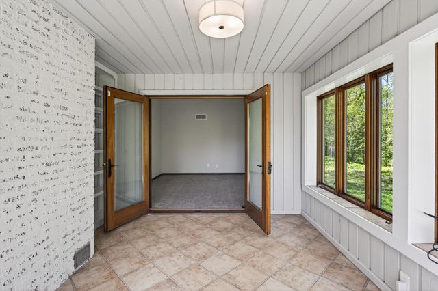 11801 Lockridge Avenue S, Hastings, MN 55033