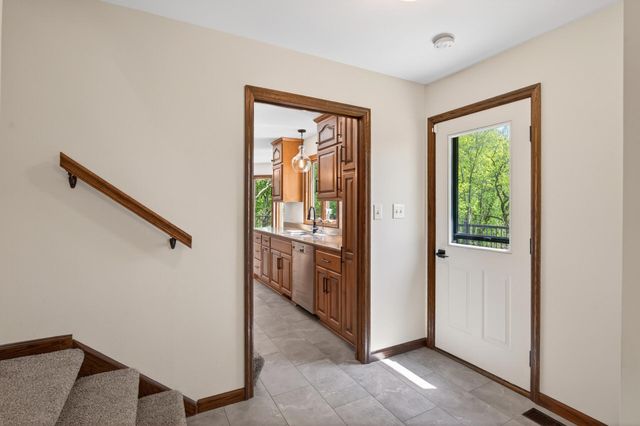 11801 Lockridge Avenue S, Hastings, MN 55033