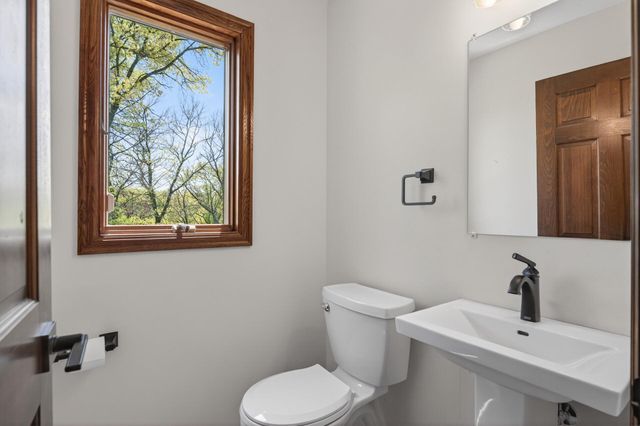 11801 Lockridge Avenue S, Hastings, MN 55033