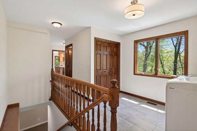 11801 Lockridge Avenue S, Hastings, MN 55033