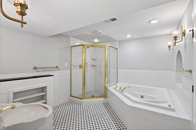 11801 Lockridge Avenue S, Hastings, MN 55033