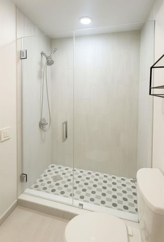 5042 Sheridan Street 2, Hollywood, FL 33021