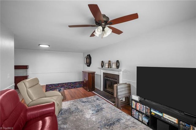 136 Central Ridge Court, Clemmons, NC 27012