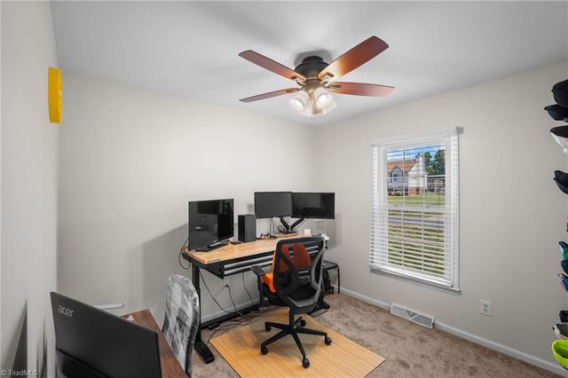136 Central Ridge Court, Clemmons, NC 27012