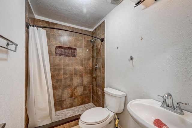 10118 Fernstone Lane, Houston, TX 77070