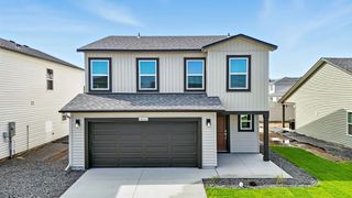 1018 E L St, Deer Park, WA 99006