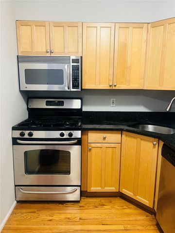 17 Broadway 1K, Harrison, NY 10528