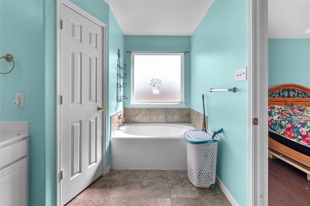 8214 Rosemary Drive, Baytown, TX 77521