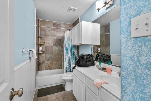 8214 Rosemary Drive, Baytown, TX 77521