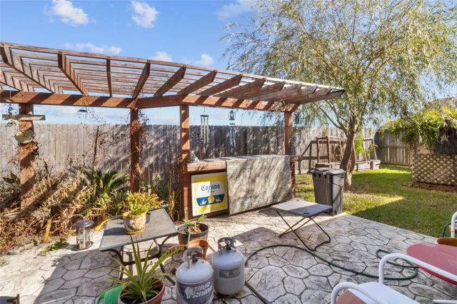 8214 Rosemary Drive, Baytown, TX 77521