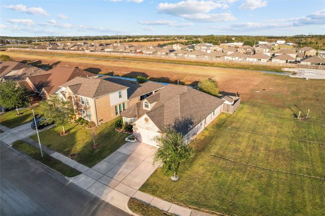 8214 Rosemary Drive, Baytown, TX 77521