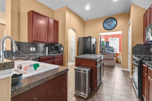 8214 Rosemary Drive, Baytown, TX 77521