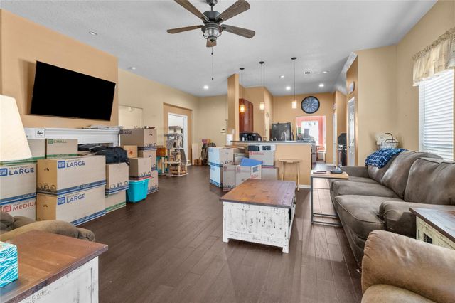 8214 Rosemary Drive, Baytown, TX 77521