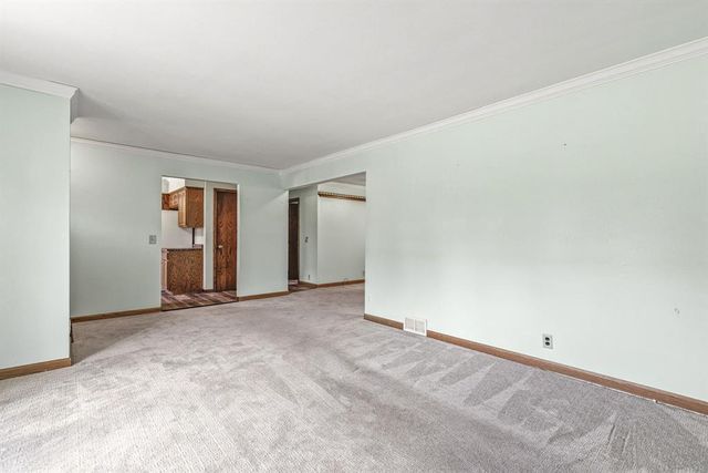1535 Howard Avenue, Eau Claire, WI 54703