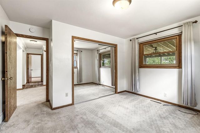 1535 Howard Avenue, Eau Claire, WI 54703