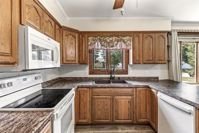 1535 Howard Avenue, Eau Claire, WI 54703