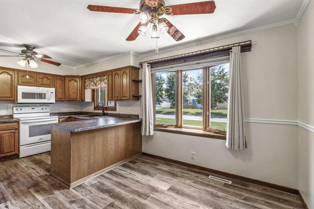 1535 Howard Avenue, Eau Claire, WI 54703