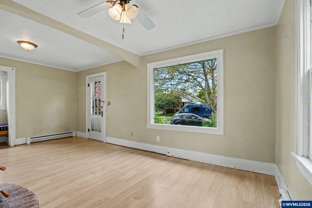 941 SW 10th St, Corvallis, OR 97333