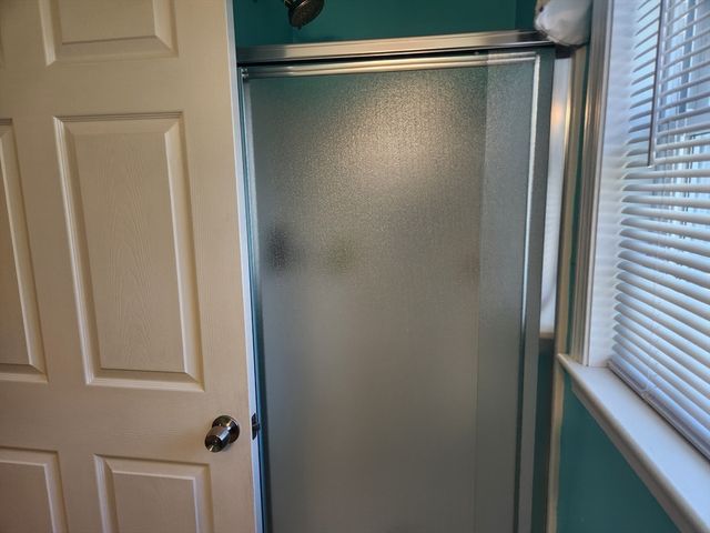 138 Lakehurst Ave, Weymouth, MA 02189