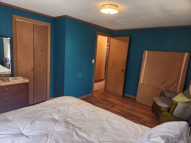 138 Lakehurst Ave, Weymouth, MA 02189