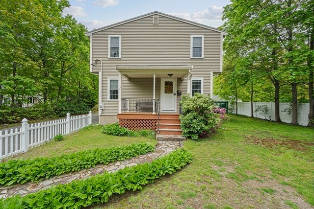 138 Lakehurst Ave, Weymouth, MA 02189