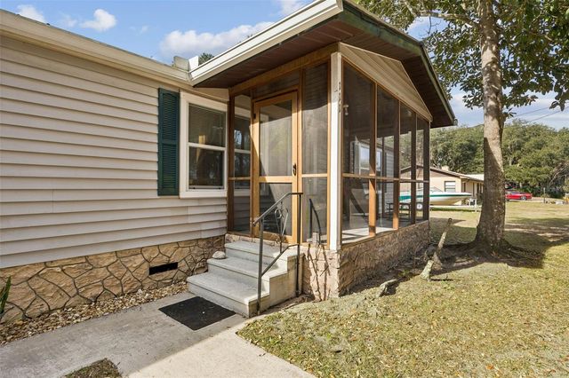 111 FAIRWAY LANE, Crescent City, FL 32112