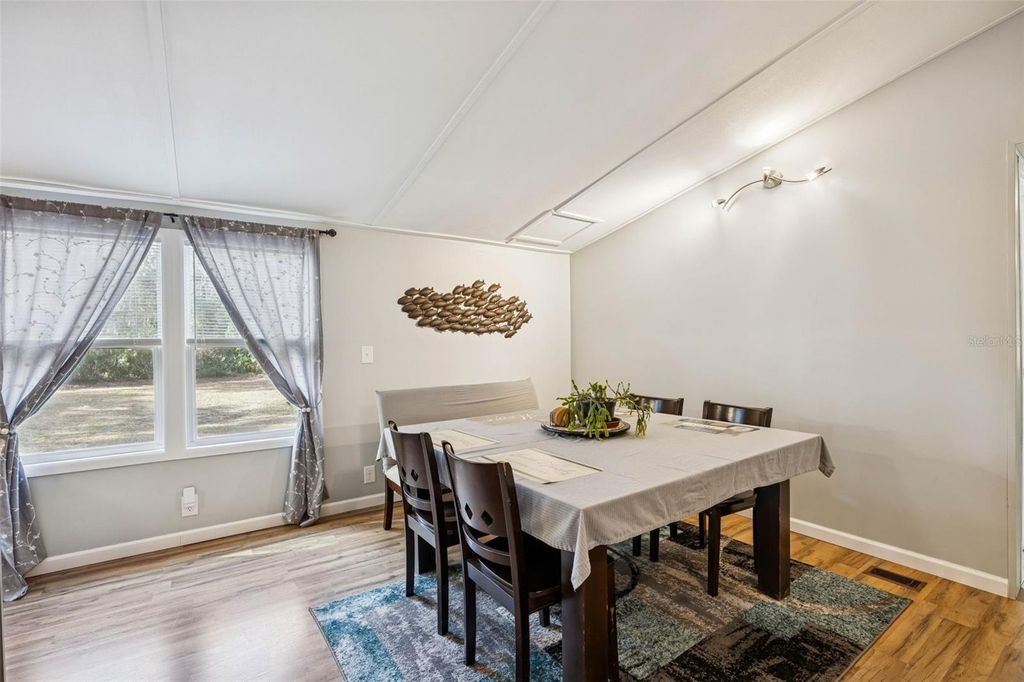 Image 13 of property listing at 111 FAIRWAY LANE, Crescent City, FL 32112