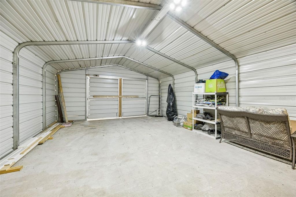 Image 43 of property listing at 111 FAIRWAY LANE, Crescent City, FL 32112