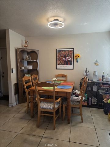 7784 Drummond, Highland, CA 92346