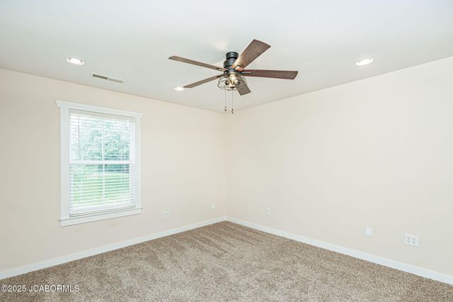 720 E BREEDLOVE DRIVE, Sturgeon, MO 65284