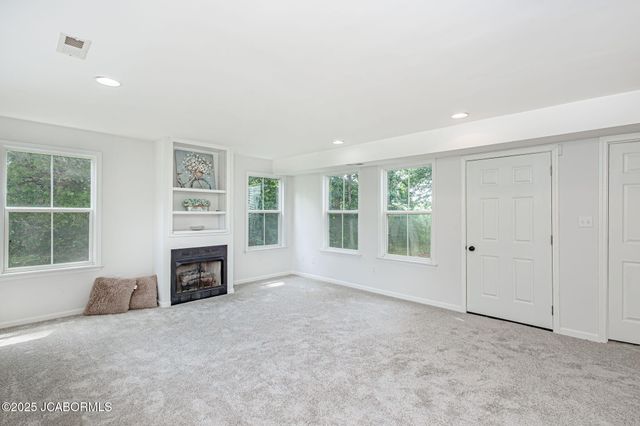 720 E BREEDLOVE DRIVE, Sturgeon, MO 65284