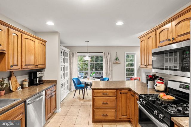 4288 EMILY DR, Harrisburg, PA 17112