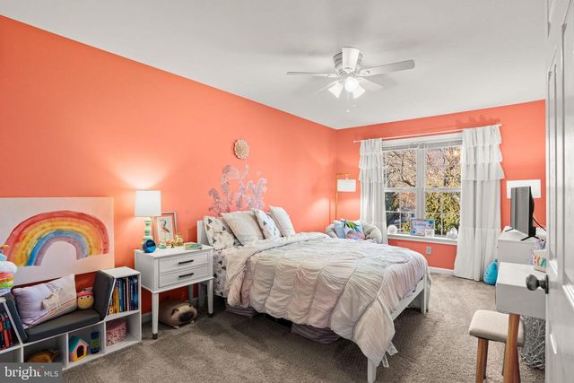 4288 EMILY DR, Harrisburg, PA 17112