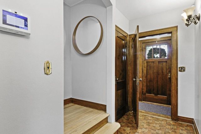 3010 Fairview Street, Madison, WI 53704