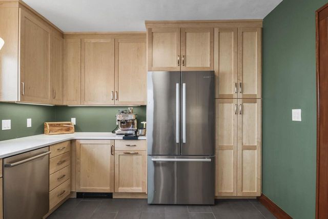 3010 Fairview Street, Madison, WI 53704