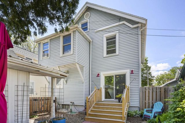 3010 Fairview Street, Madison, WI 53704