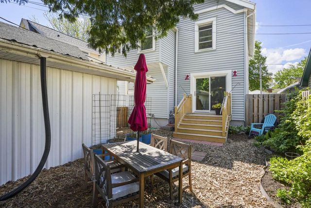 3010 Fairview Street, Madison, WI 53704