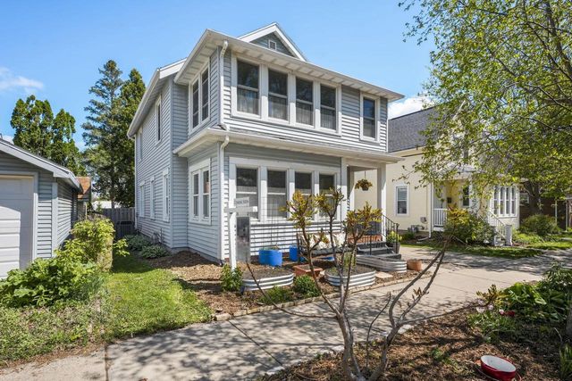3010 Fairview Street, Madison, WI 53704