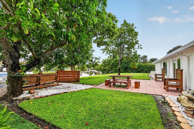 7951 W Lake Drive, Lake Clarke Shores, FL 33406