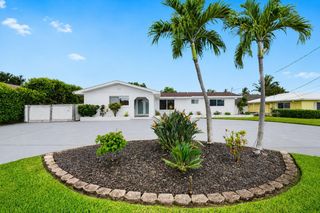 7951 W Lake Drive, Lake Clarke Shores, FL 33406