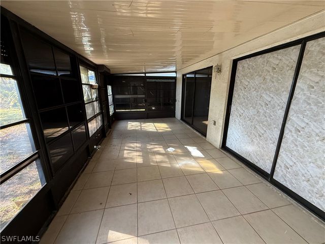 1807 SW 2nd AVE, Cape Coral, FL 33991