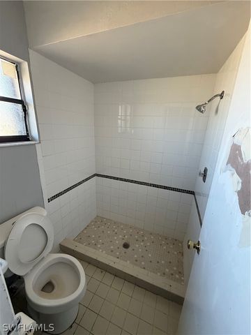 1807 SW 2nd AVE, Cape Coral, FL 33991