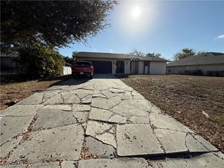 1807 SW 2nd AVE, Cape Coral, FL 33991