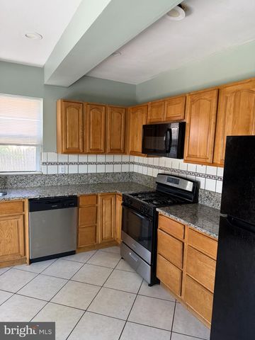 620 BRIDGEBORO ST, Riverside, NJ 08075