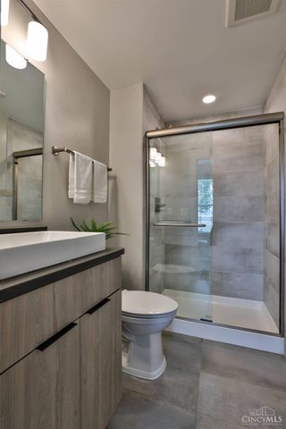 3524 Madison Park Avenue, Cincinnati, OH 45209