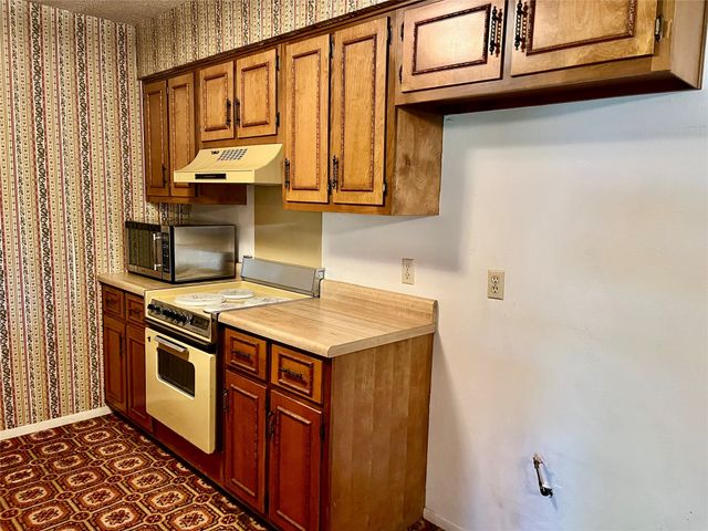 315 34th Street NE, Paris, TX 75460